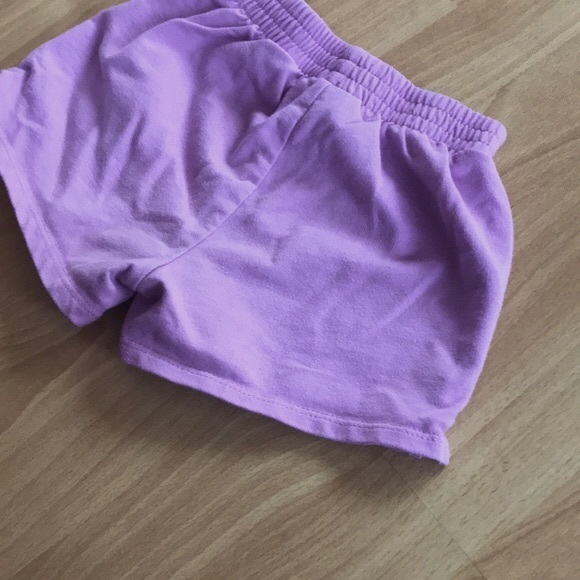 Converse Comfy Lavender Shorts Size 4T - Picture 8 of 8